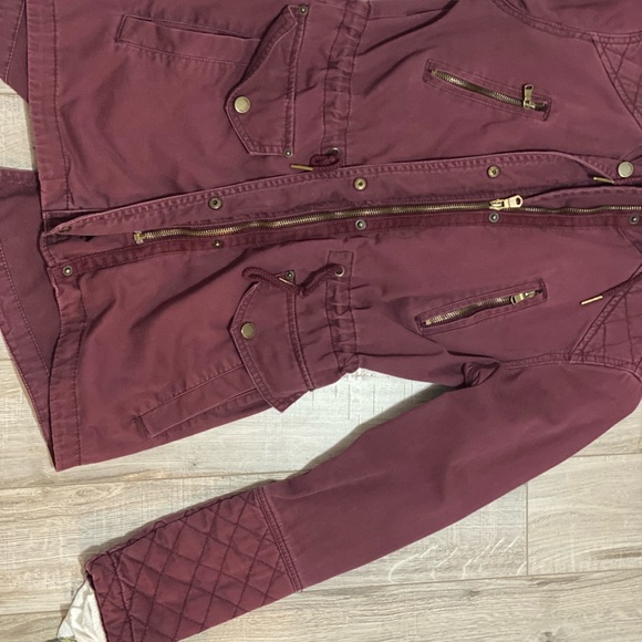 Ardene cute fall wine jacket size S - Picture 2 of 7